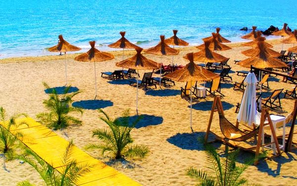 NSI: Holidays And Excursions Of Foreigners In Bulgaria Decreased By Over 85% In July