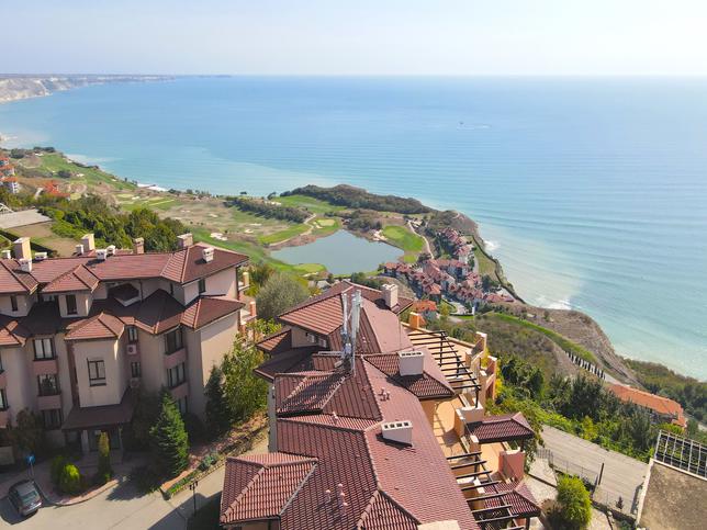 Bulgarians Buy-Out Russian’s Real Estate On Black Sea Coast