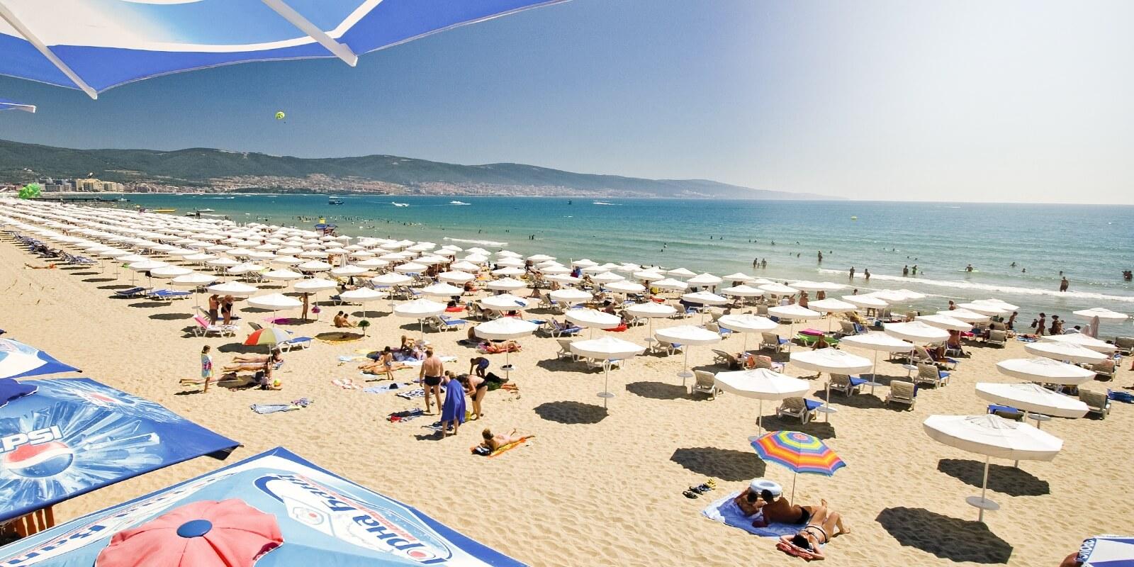 Bulgarians Made 779,500 Trips Abroad In July 2019, Or 7.2% More Year-over-year