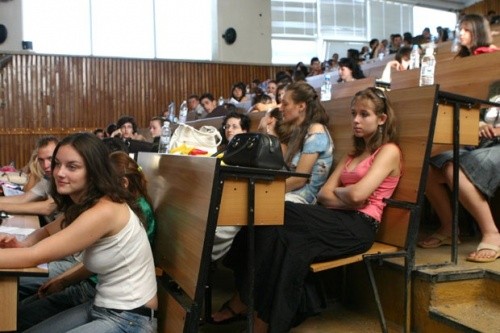 Failing Grades: Bulgaria’s Youth Lag In Global Math Exam