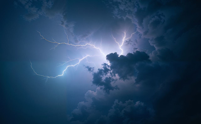Rain, Storms And Hail Expected Across Bulgaria Over The Long Holiday Weekend
