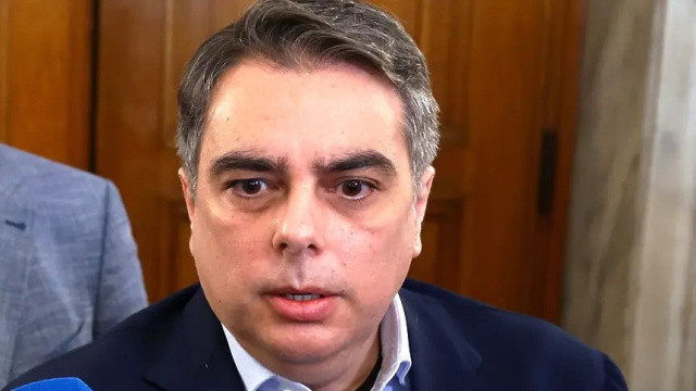 Bulgaria: Asen Vassilev Slams Budget 2026 as “Suicidal” and Misleading