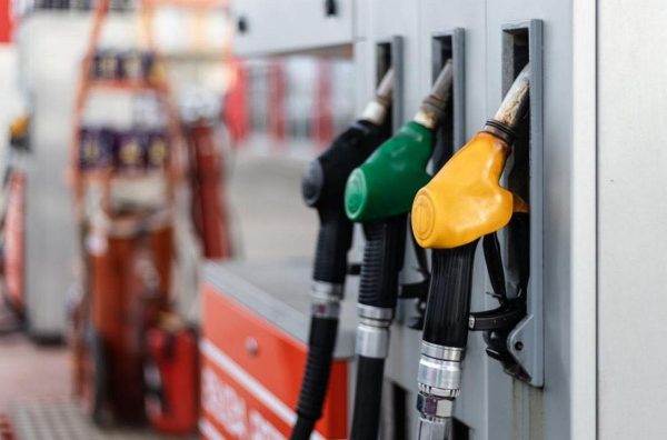 Fuel Prices in Bulgaria Expected to Fall in the Coming Months