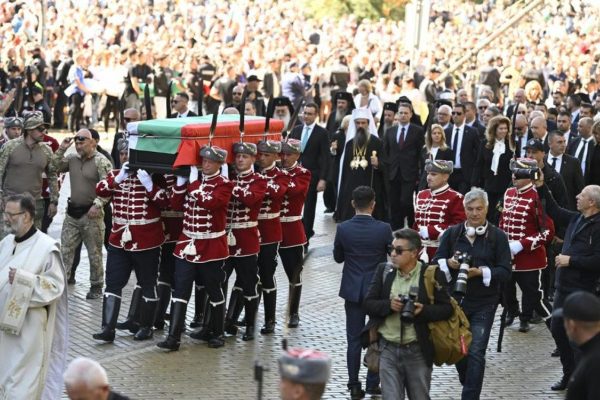 Bulgaria Honors Tsar Samuel with Grand State Ceremony in Sofia